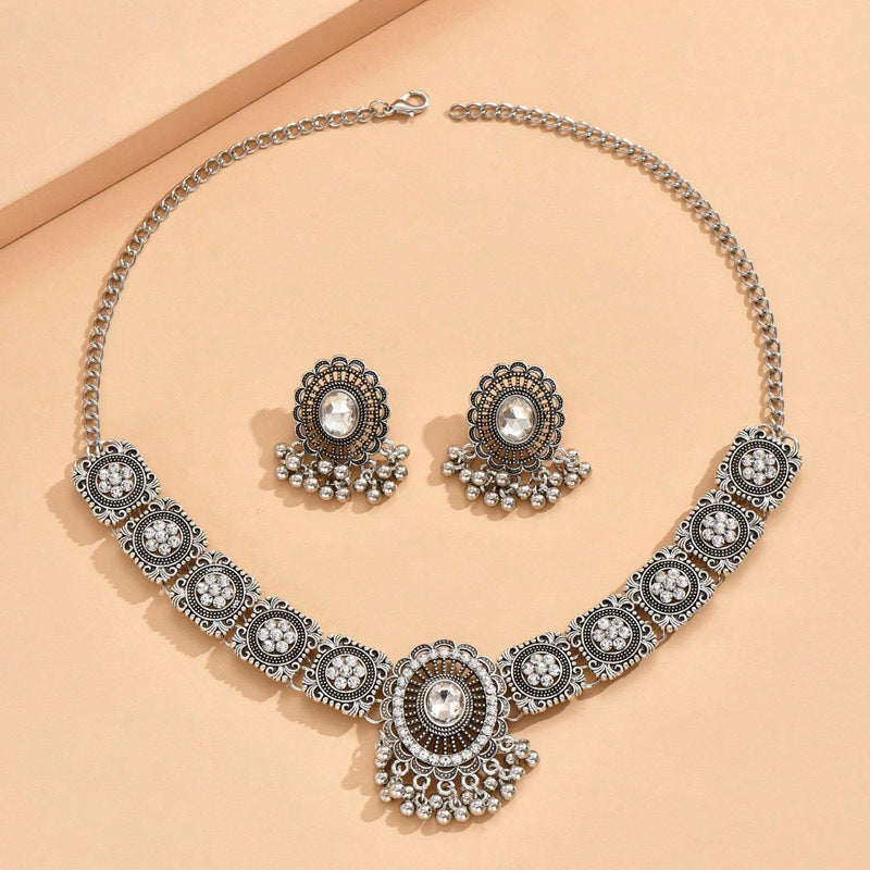 Retro Ball Tassel Shiny Diamond Flowers Necklace Suit