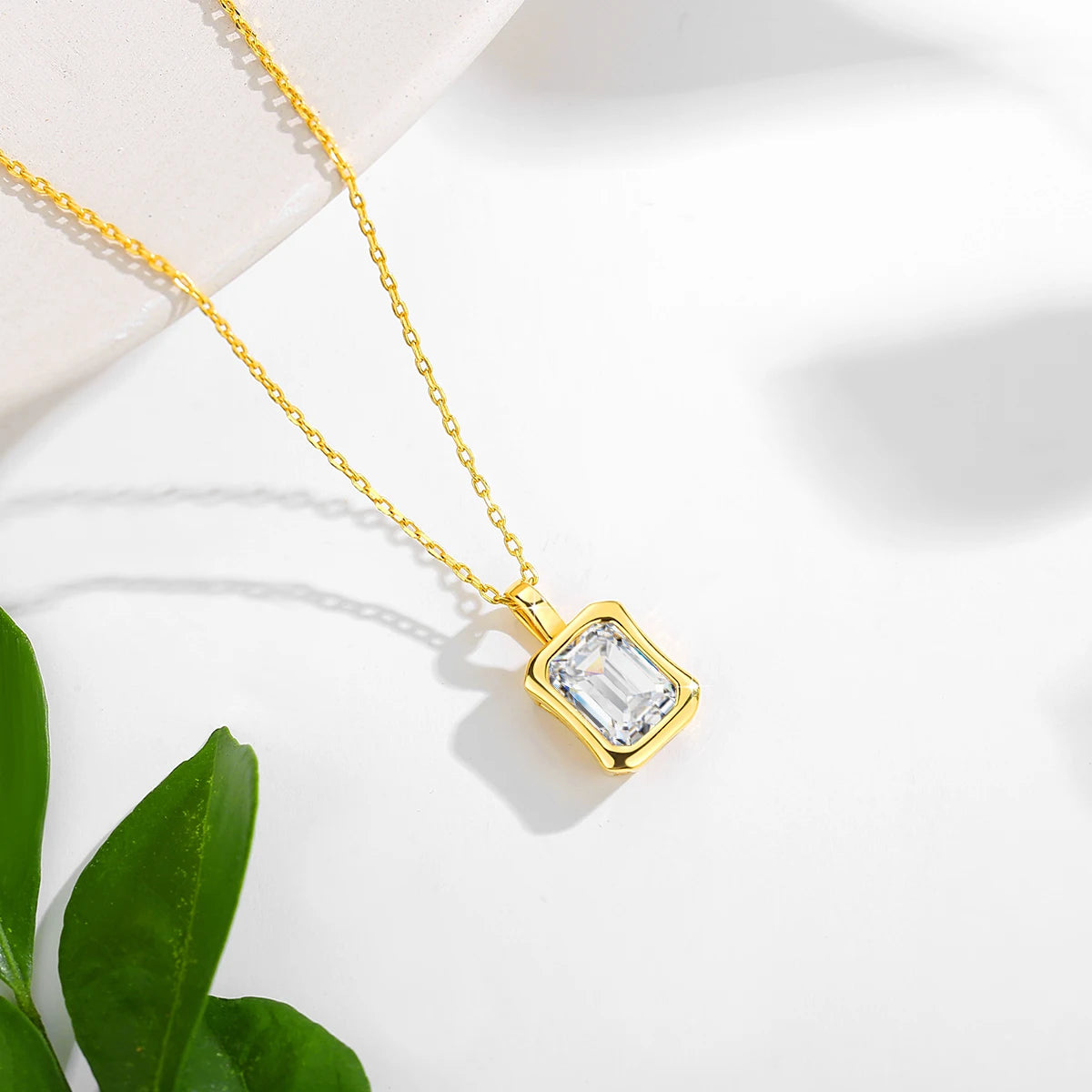 925 Silver 14K Gold Plated Rectangular D Color VVS1  Moissanite Pendant 2ct Shiny Classic Fashion Jewelry for Women Engagement