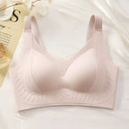 High-quality Soft Support Women's Underwear Is Supported By A Small Breast, Showing A Large, Traceless and Beautiful Back Bra