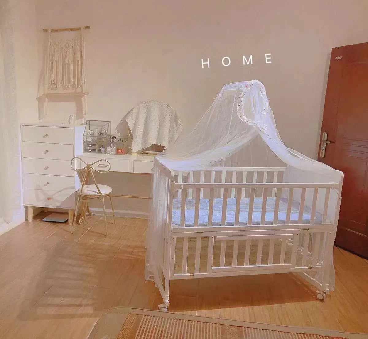 New 3 in 1 White Solid Wood Kids Cribs Adjisuable Wooden Baby Cot Bed With Net for New Born