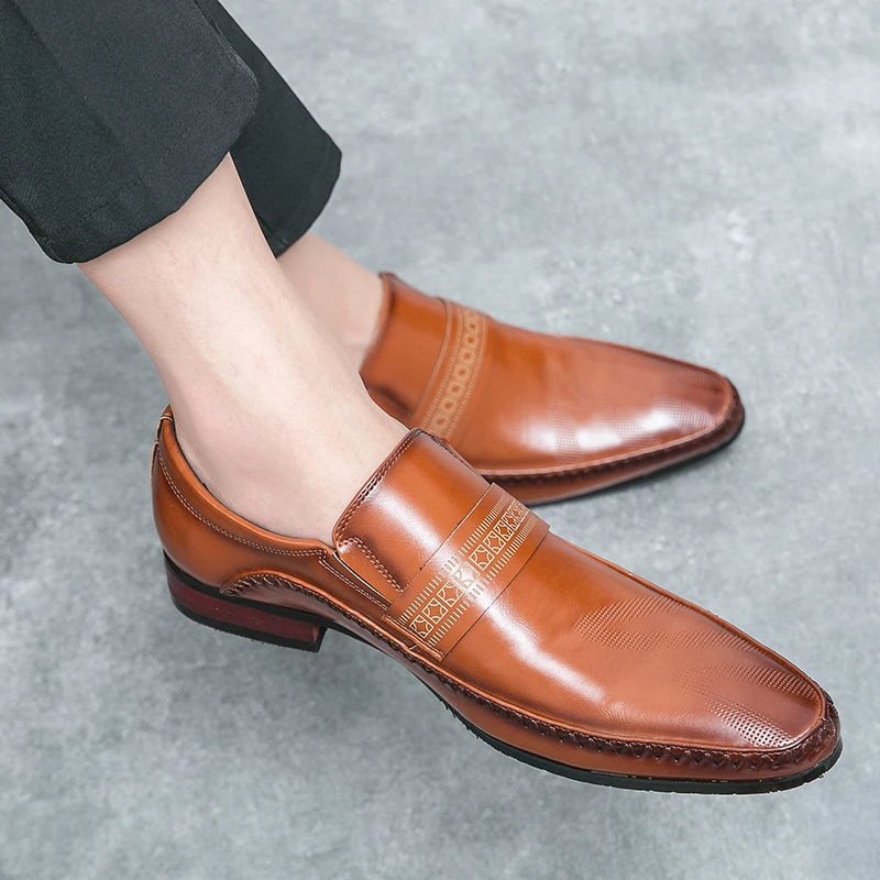 Luxury Dress Shoes Man Classic Leather Shoes Brand Men's Italian Shoes Pointed Toe Business Formal Shoes For Men Oxfords Loafers