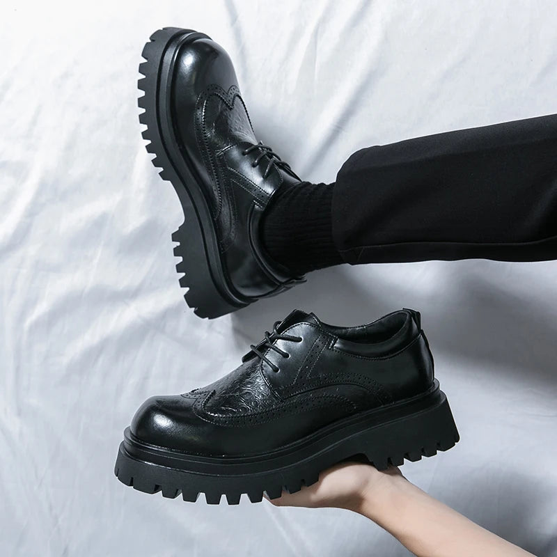 Fashion Patent Leather Men's Formal Shoes Comfortable Platform Luxury Genuine Leather New Elegant Man Wedding Social Derby Shoes